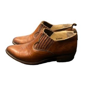 Frye Billie Shootie in Cognac Size 9.5